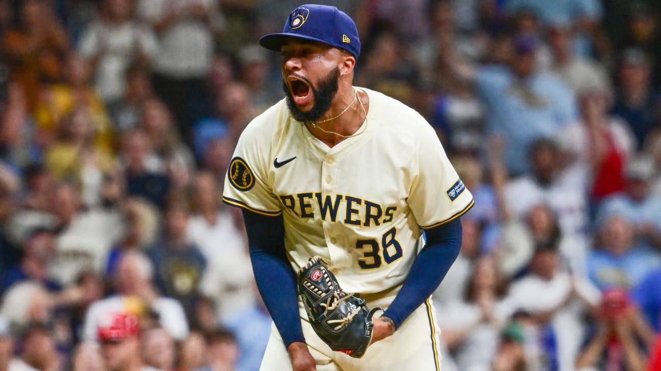 Yankees trading for Brewers closer Devin Williams