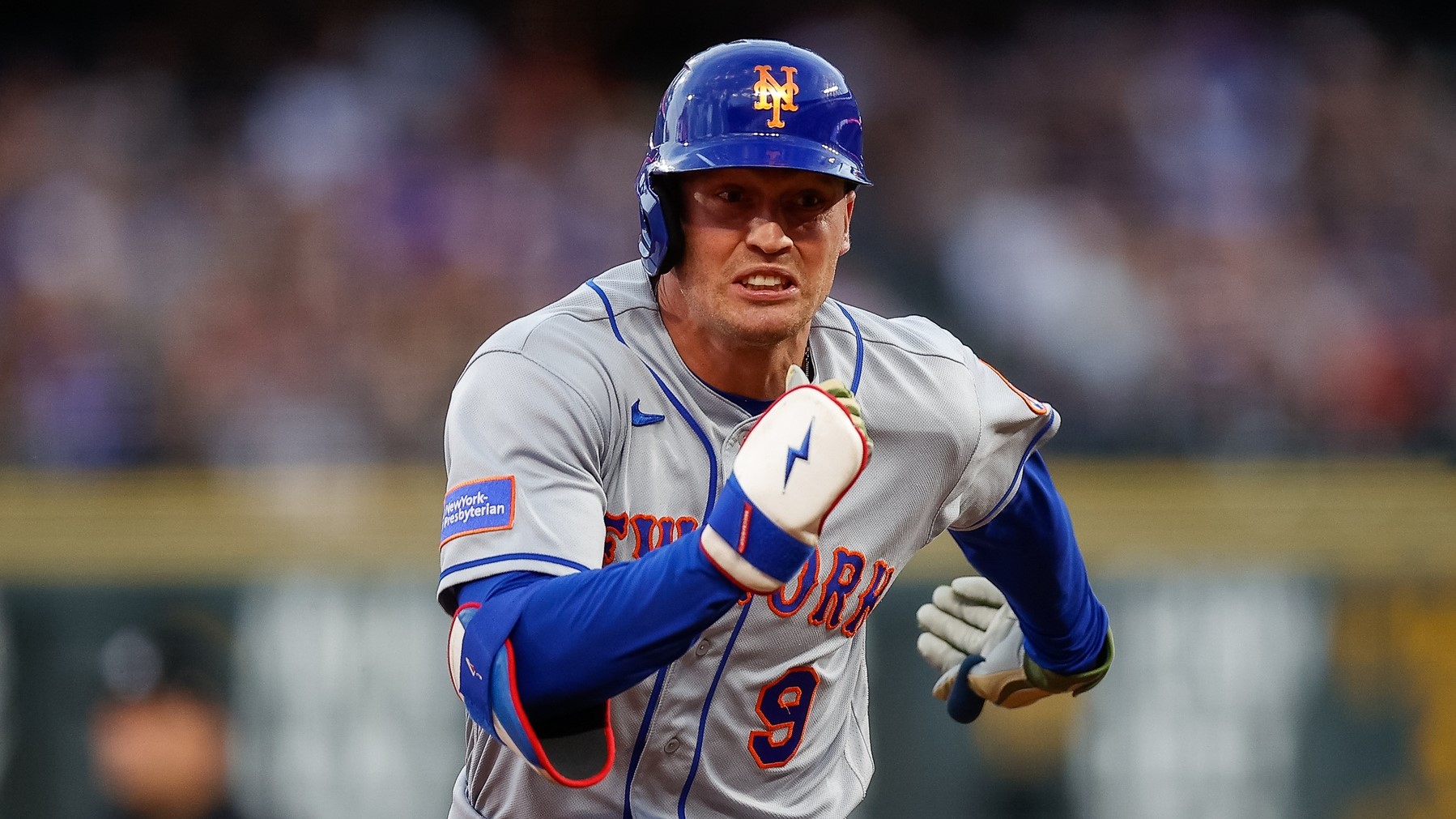 Nimmo goes down with injury in B-Mets win