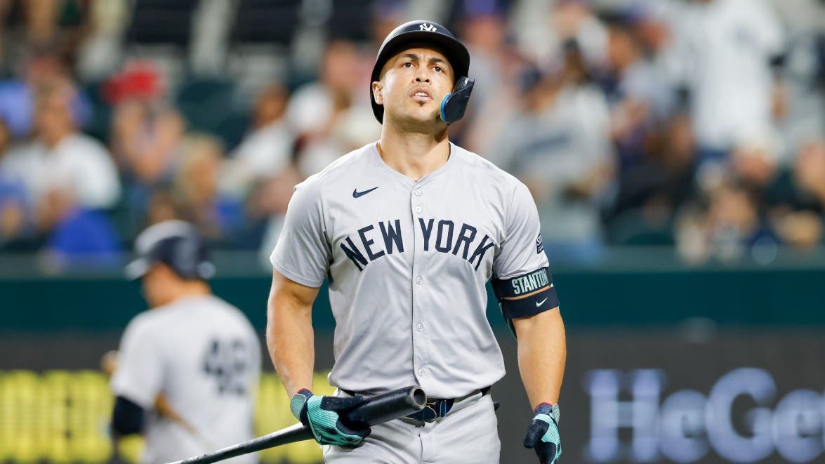 Yankees' Giancarlo Stanton returning to New York, reportedly for further  medical testing