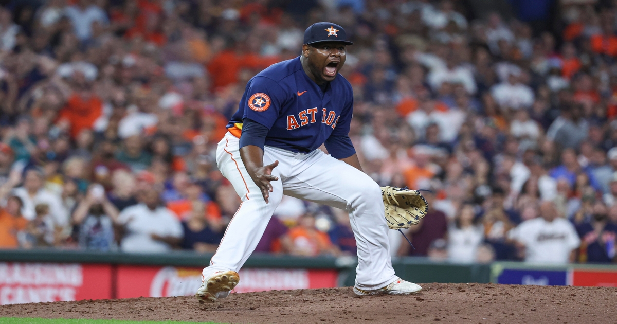 The latest on Yankees and Mets bullpen targets, including Hector Neris