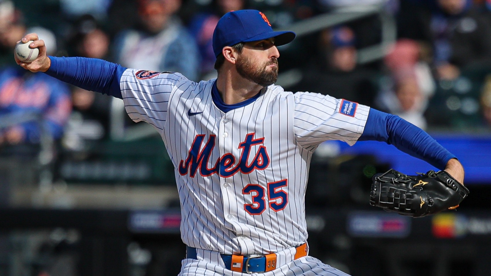 Mets Aim to Sweep Cardinals in Dominant Early Season Display