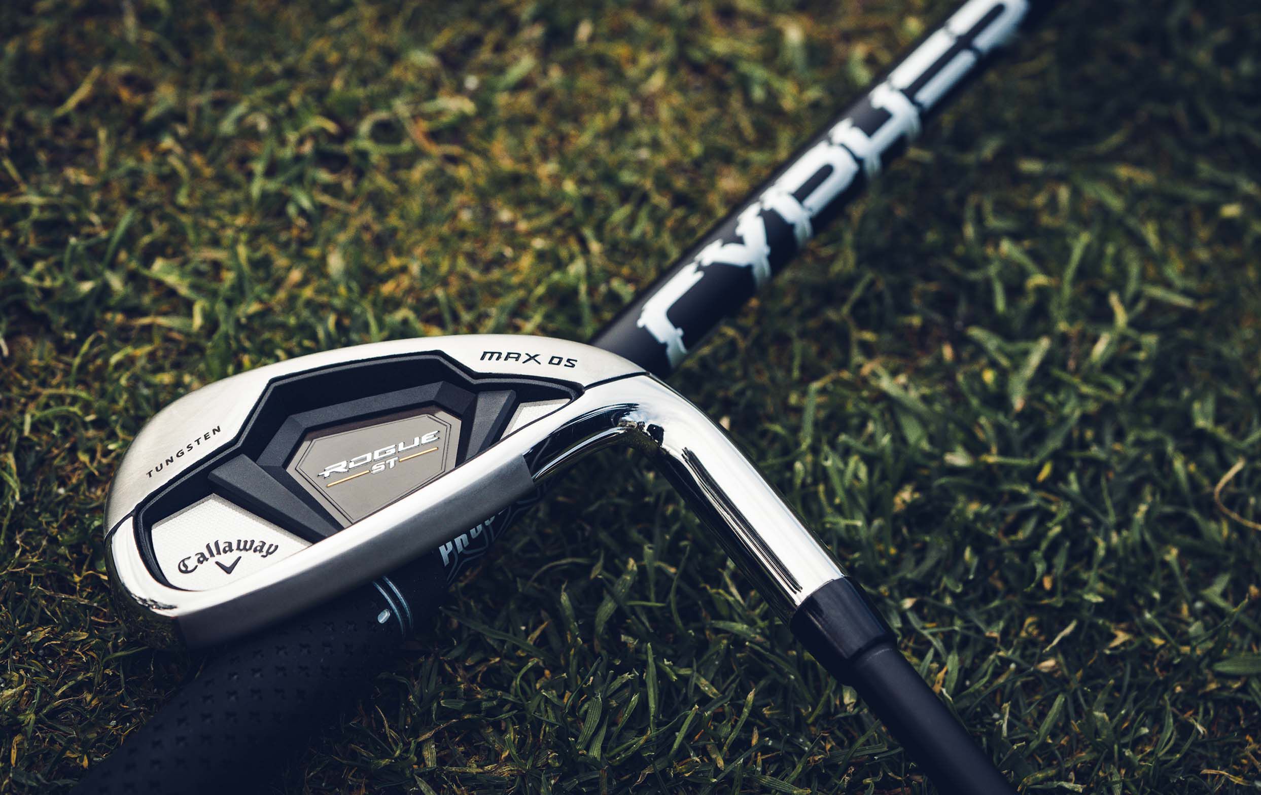 Callaway Golf Women's Rogue ST MAX OS Lite Irons/Hybrids Set