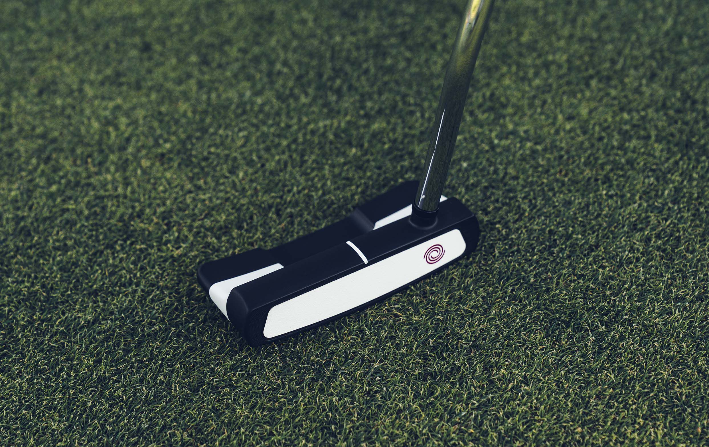 Odyssey White Hot Versa Double Wide パター Odyssey White Hot Versa Double Wide Putter | Golf Avenue