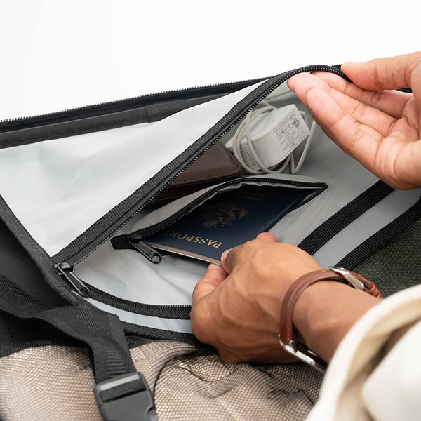 Renegade Vault Checked Bag | OGIO