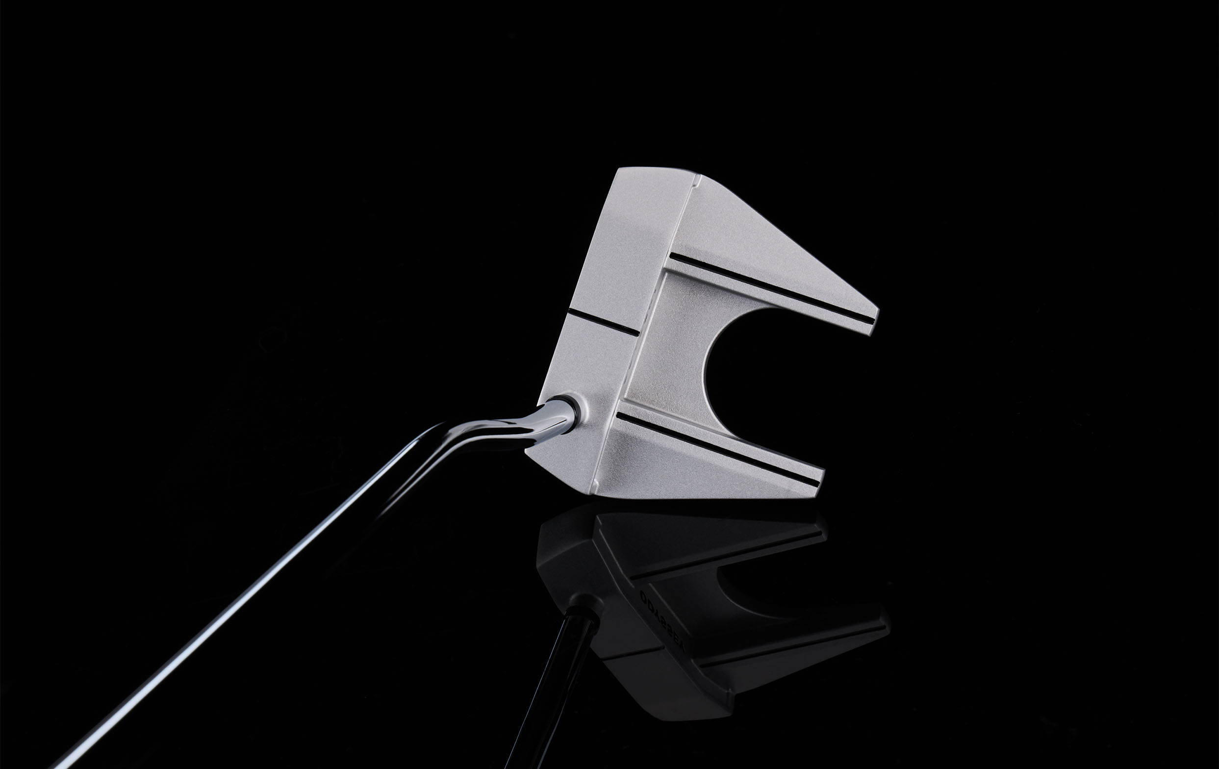 Odyssey purchases Stroke Lab Seven White Hot Ghost Manta Putters