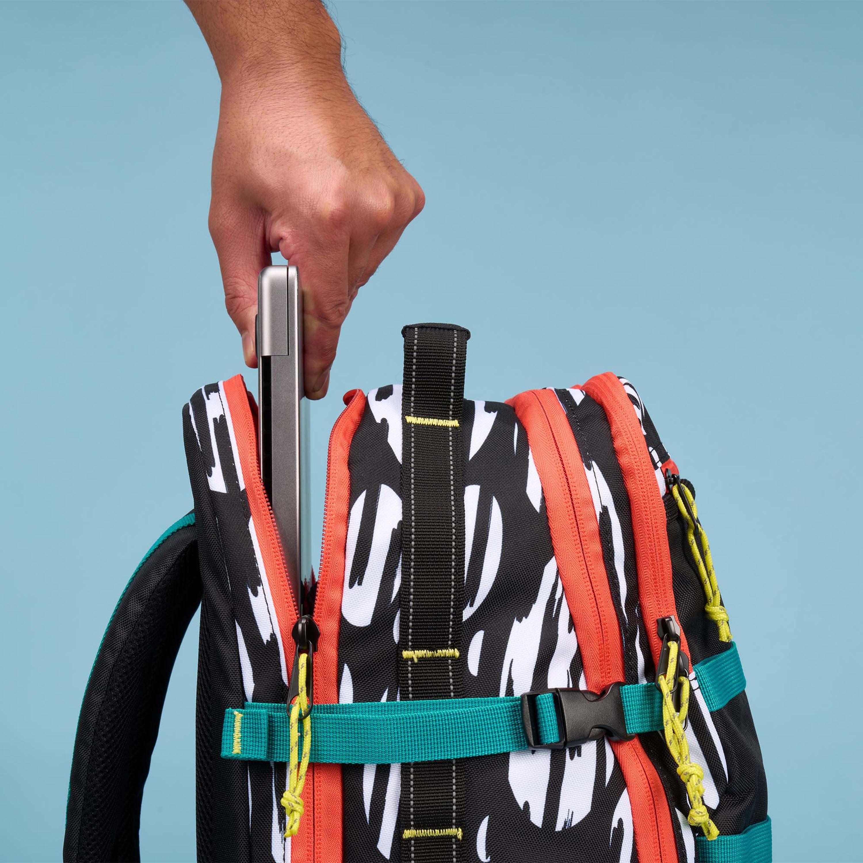 UP TO 50% OFF BACKPACKS