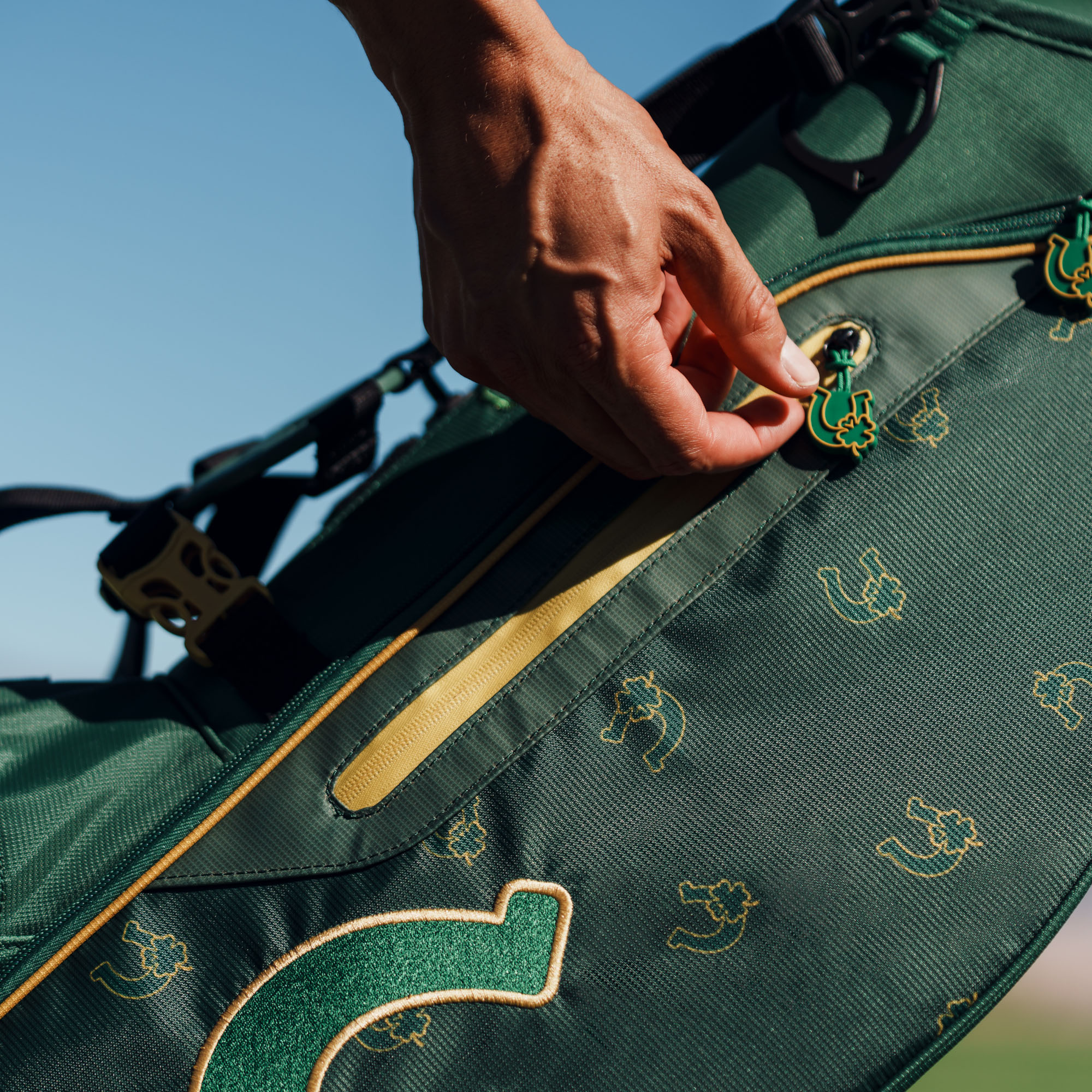 Callaway サブバッグ　グリーン 2022 Fairway C Stand Bag White/Kelly Green キャロウェイ