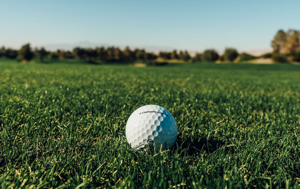 2022 Chrome Soft Golf Balls - Premium Performance for All Golfers
