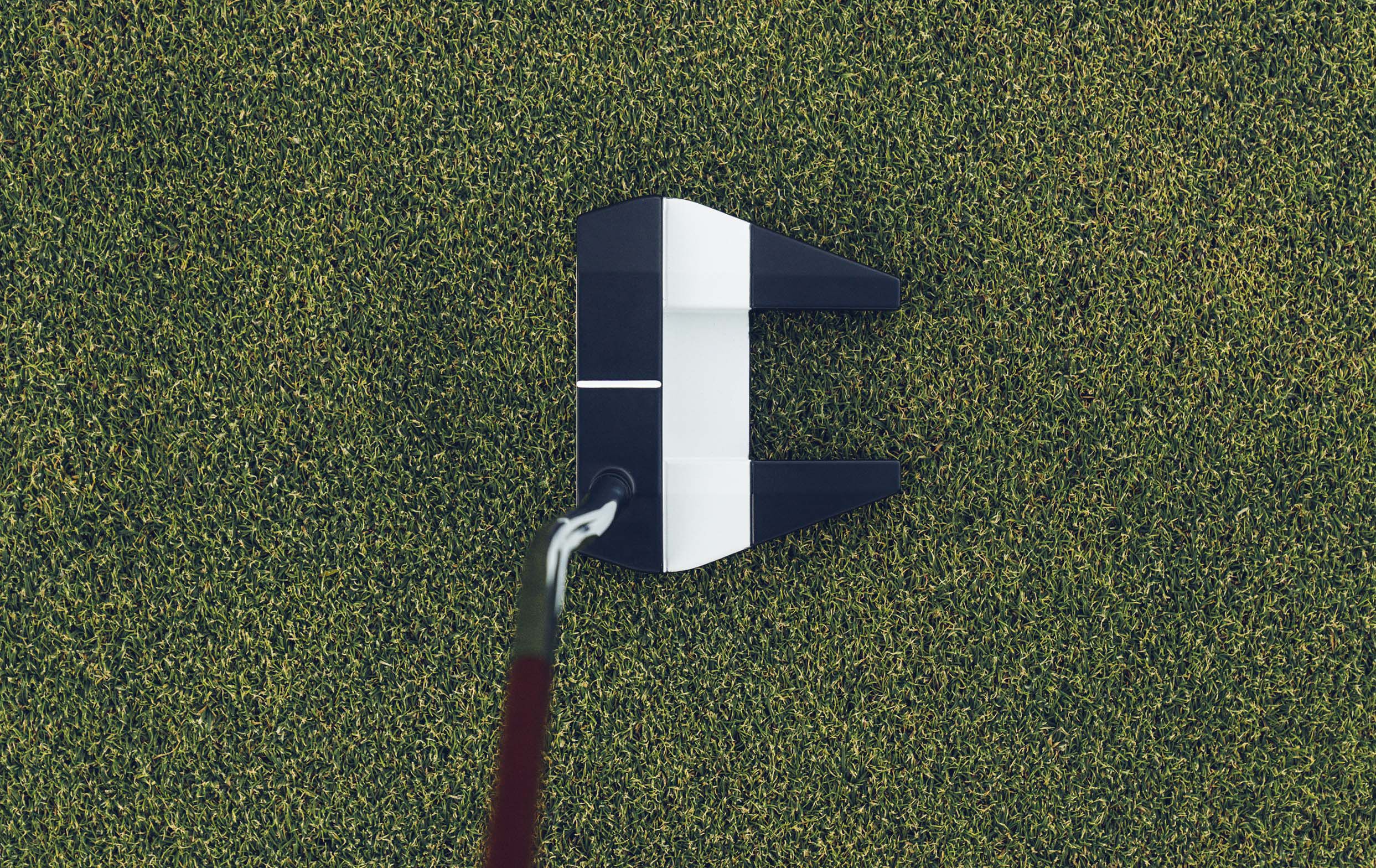 Odyssey White Hot Versa Seven DB Putter | Callaway Golf Pre