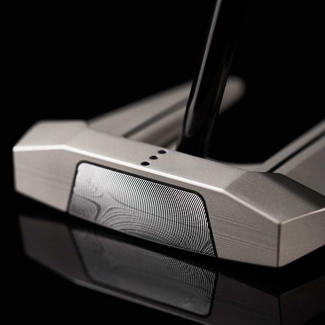 Damascus Milled Square 2 Square Seven Center Shaft Putter