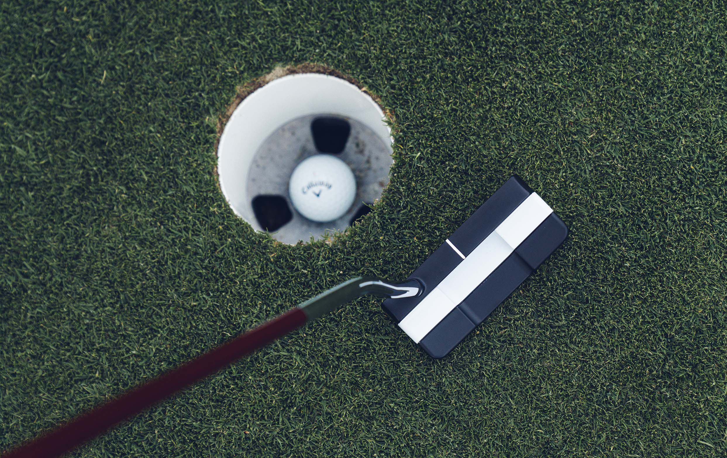 Odyssey White Hot Versa Double Wide DB Putter | Callaway