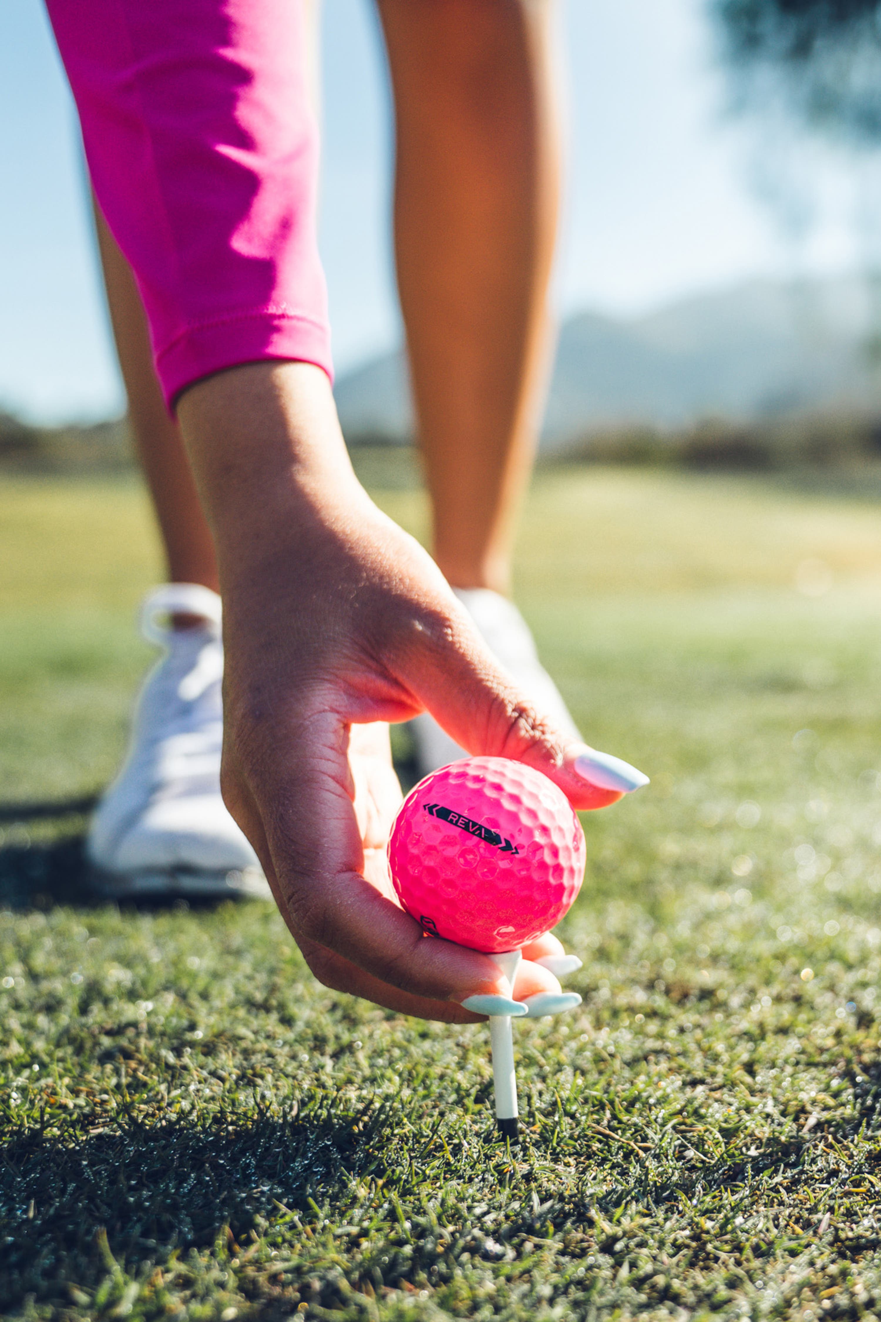 Callaway REVA Golf Balls || Designed For Women To Unlock Your Distance