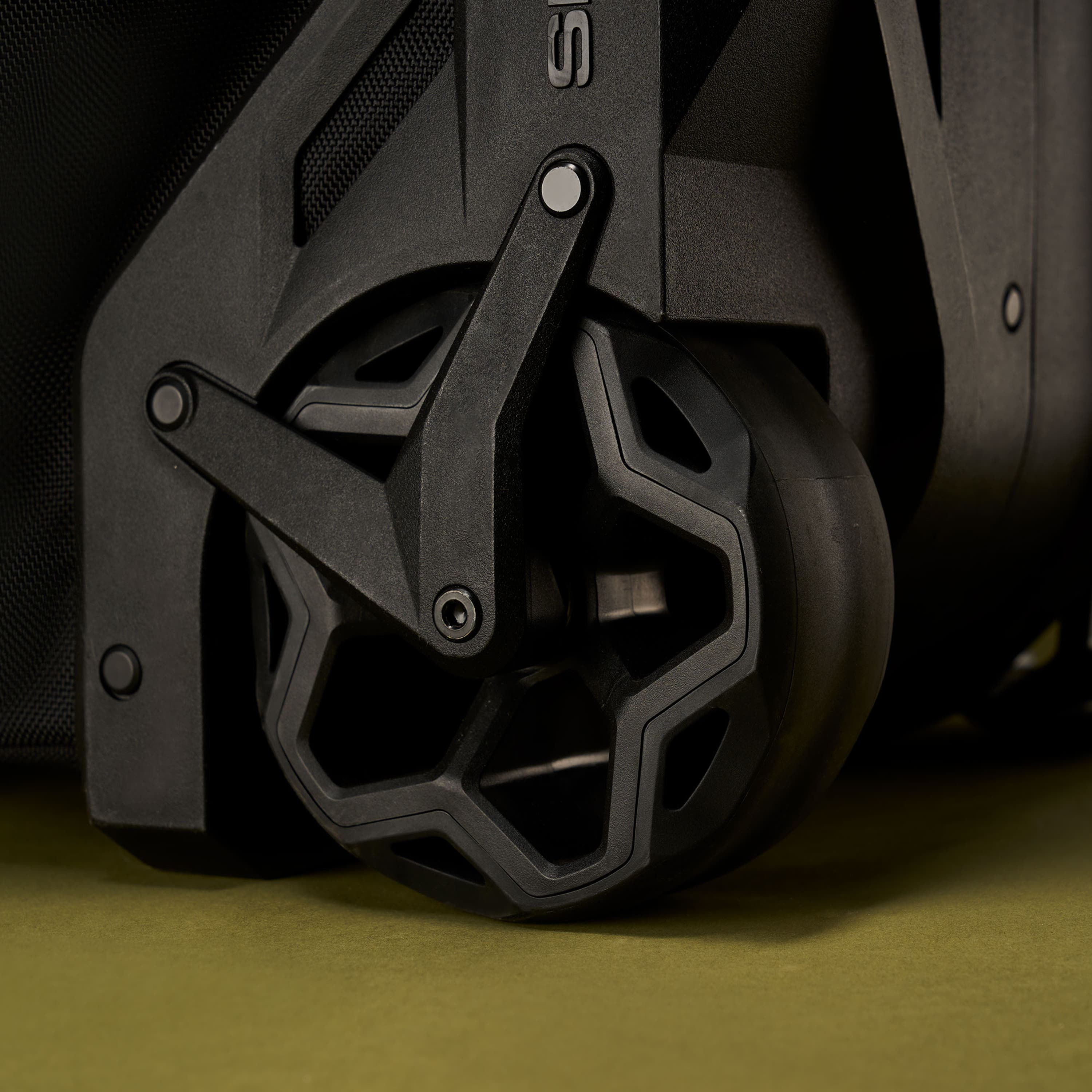Heavy-duty wheels