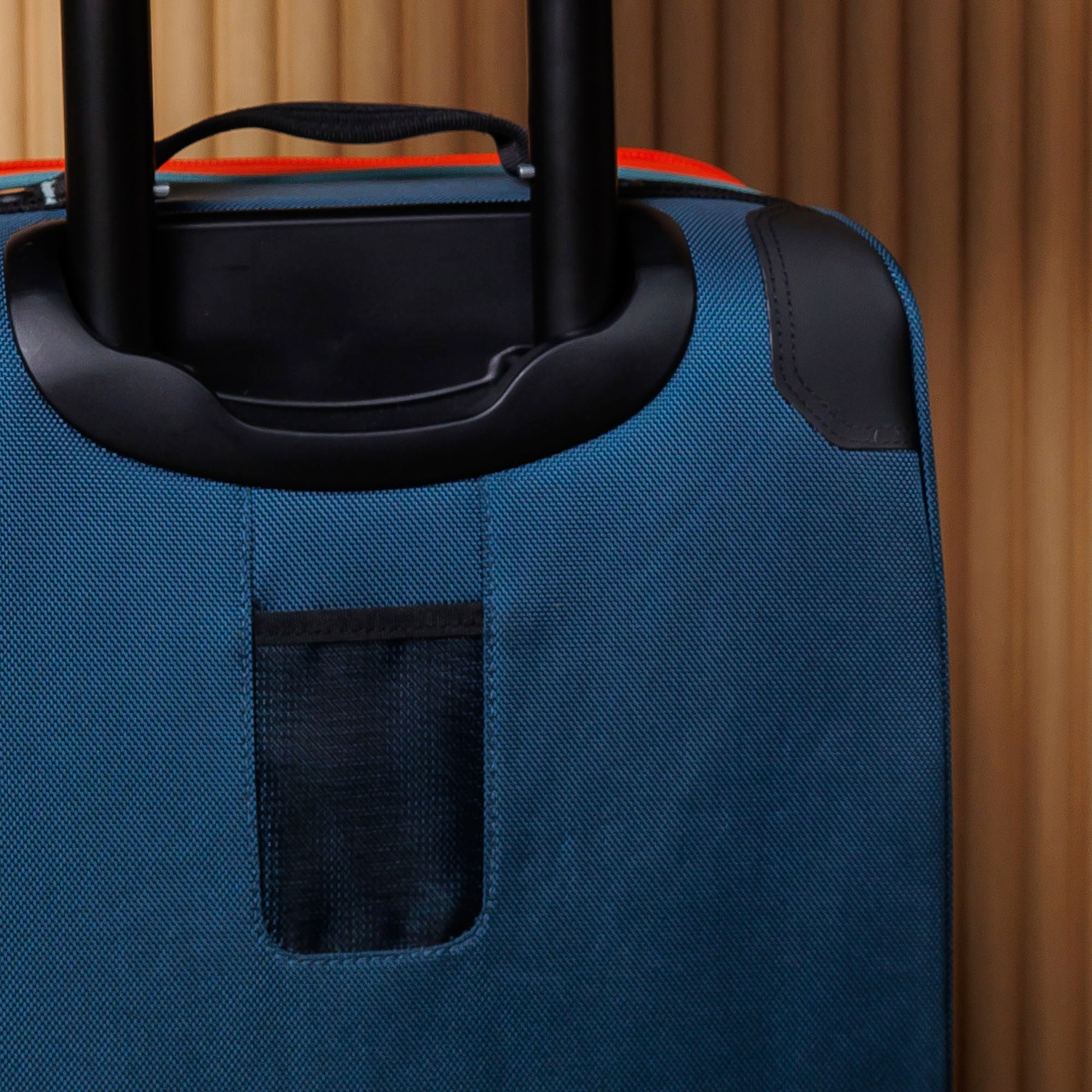 TARGET アゴラA31 Alpha Terminal Travel Bag | OGIO
