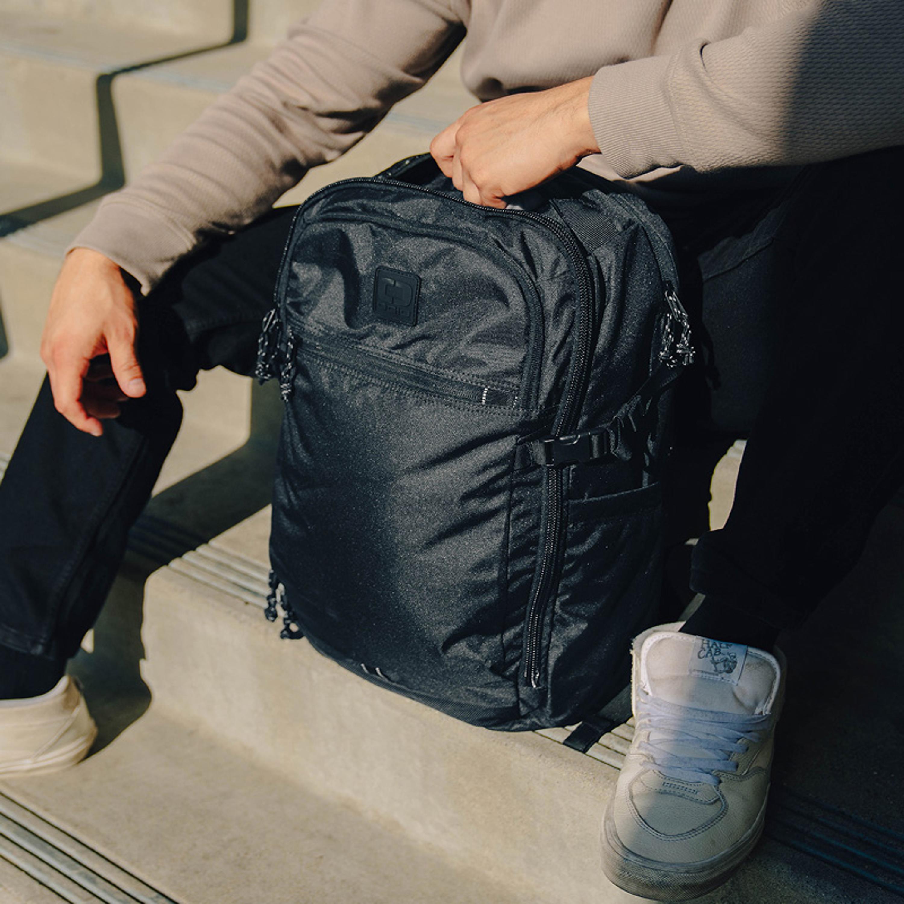 Alpha Travel Collection