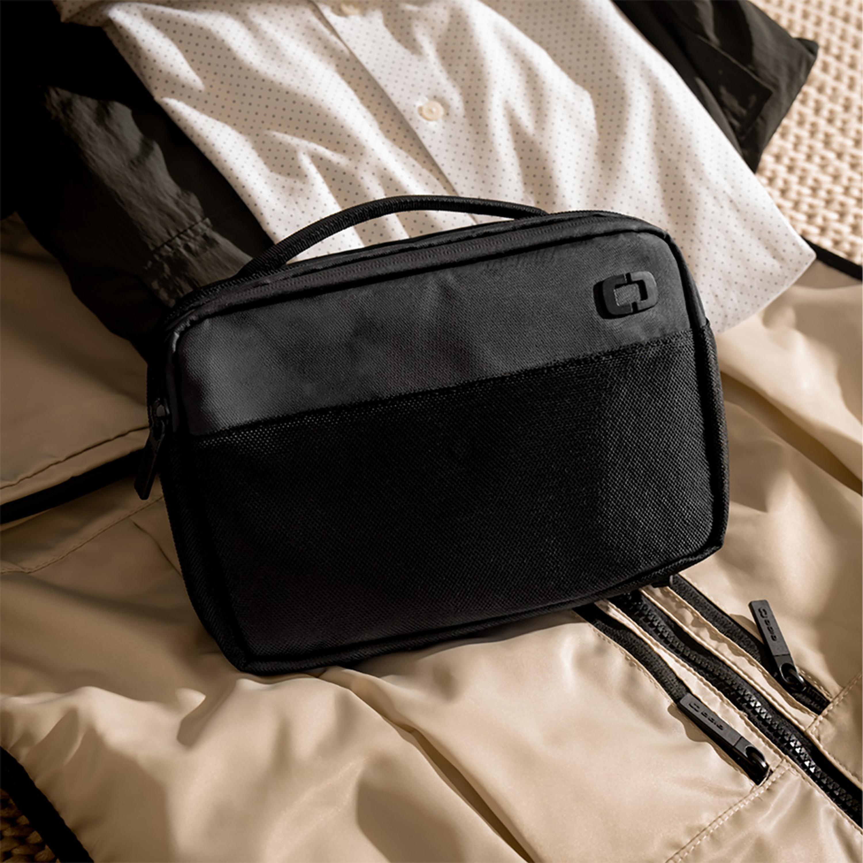 Pace Pro Dopp Kit