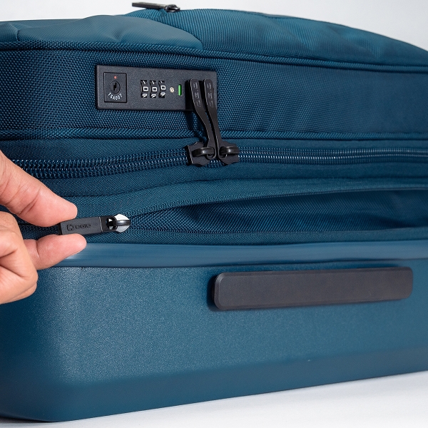 Pace Pro Hybrid Checked Bag | OGIO