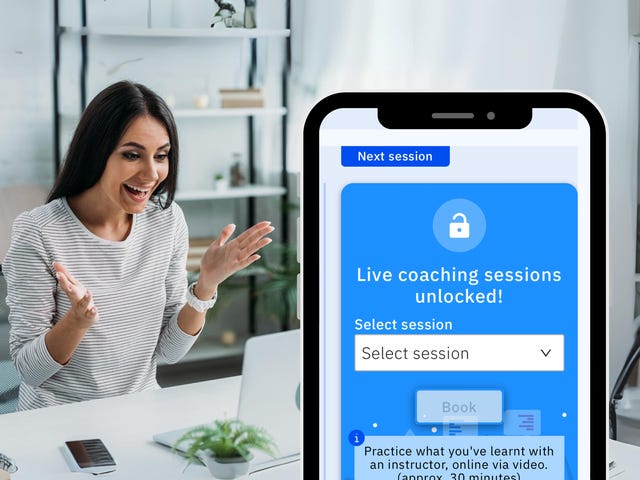 Platforma do nauki języka angielskiego. Grafika przedstawia kobietę rozmawiającą z lektorem angielskiego na platformie językowej
