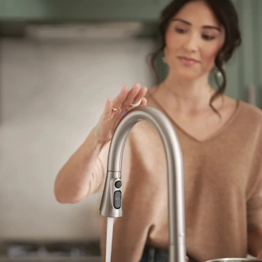 moen-motion-control-home-banner-tablet.jpg