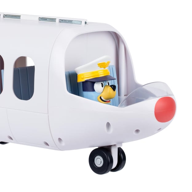 Bluey jet toy with Bluey pilot figurine. 
