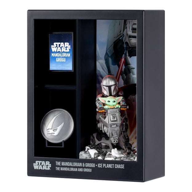 Fandrop Mandalorian & Grogu Ice Planet Chase displayable diorama