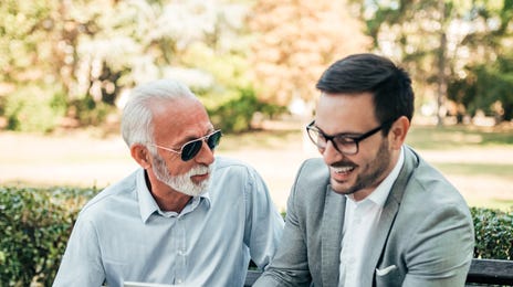 Estudiantes en cursos de inglés intensivos