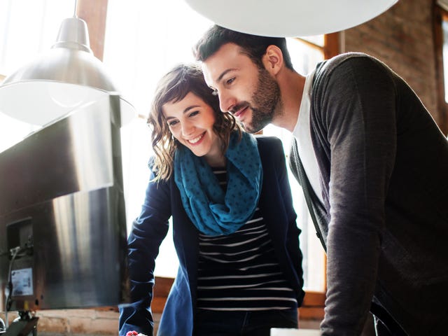Mujer en clases de japonés en CDMX