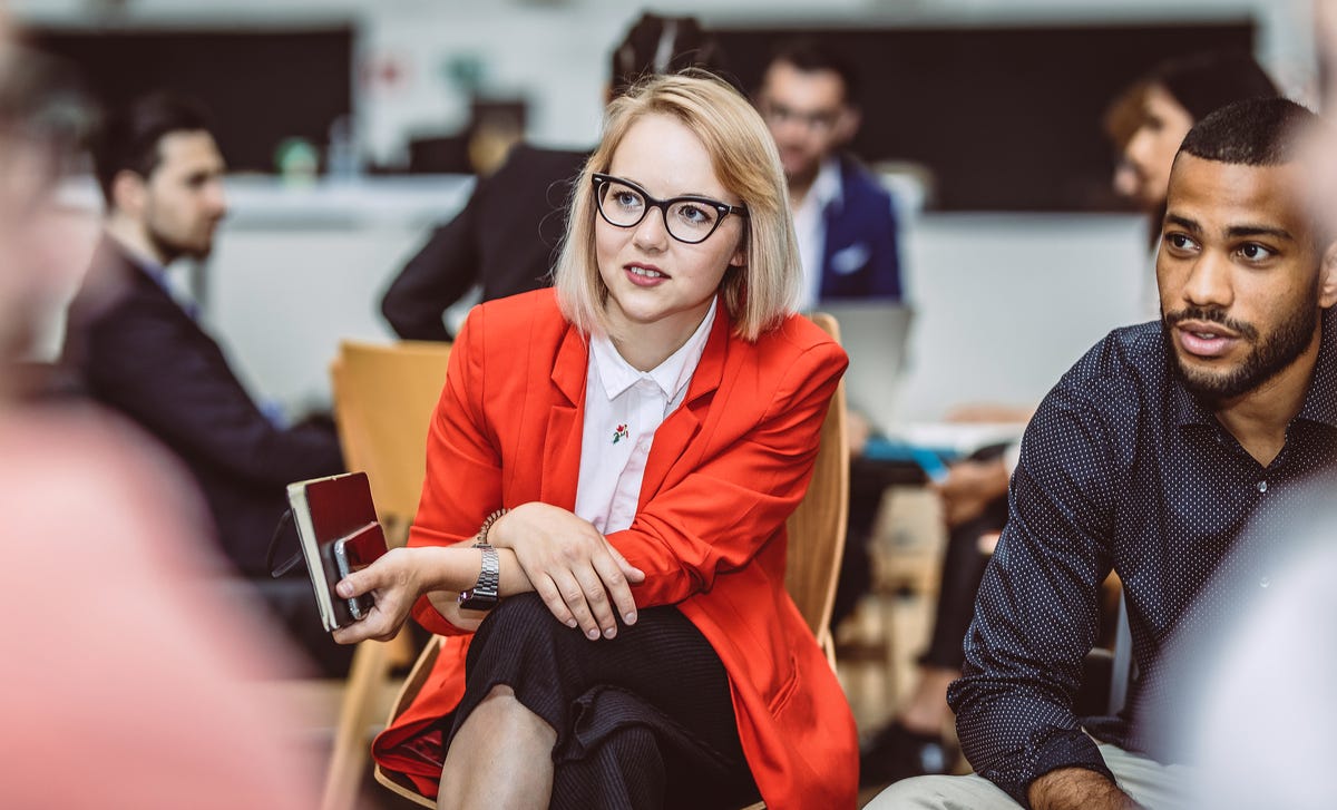 Mujer en la escuela de inglés en Hermosillo